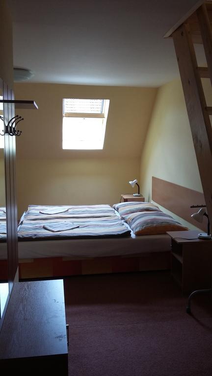 Penzion Skalíček Königseck Zimmer foto