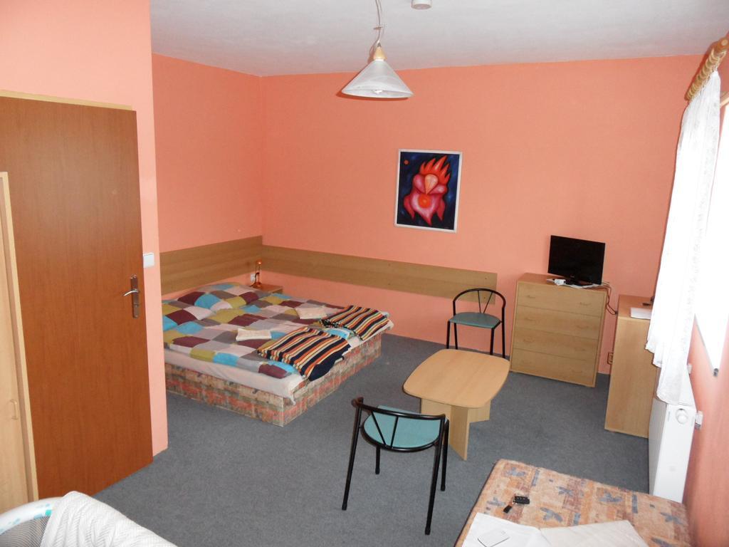 Penzion Skalíček Königseck Zimmer foto